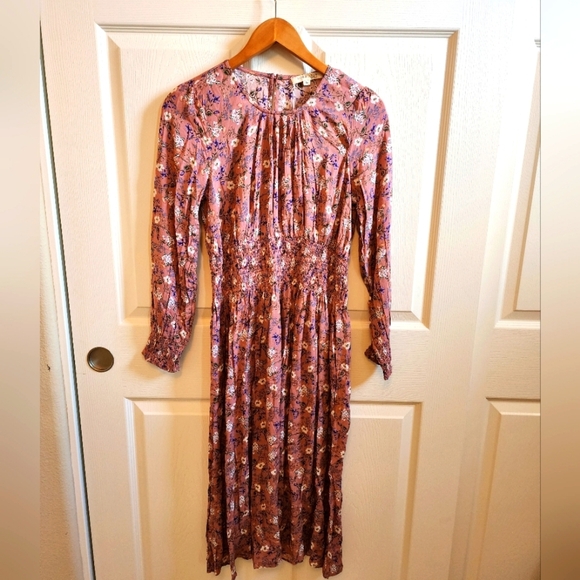 Midi Dusy Rose Dress with multi colored flowers 💐 - Picture 1 of 8